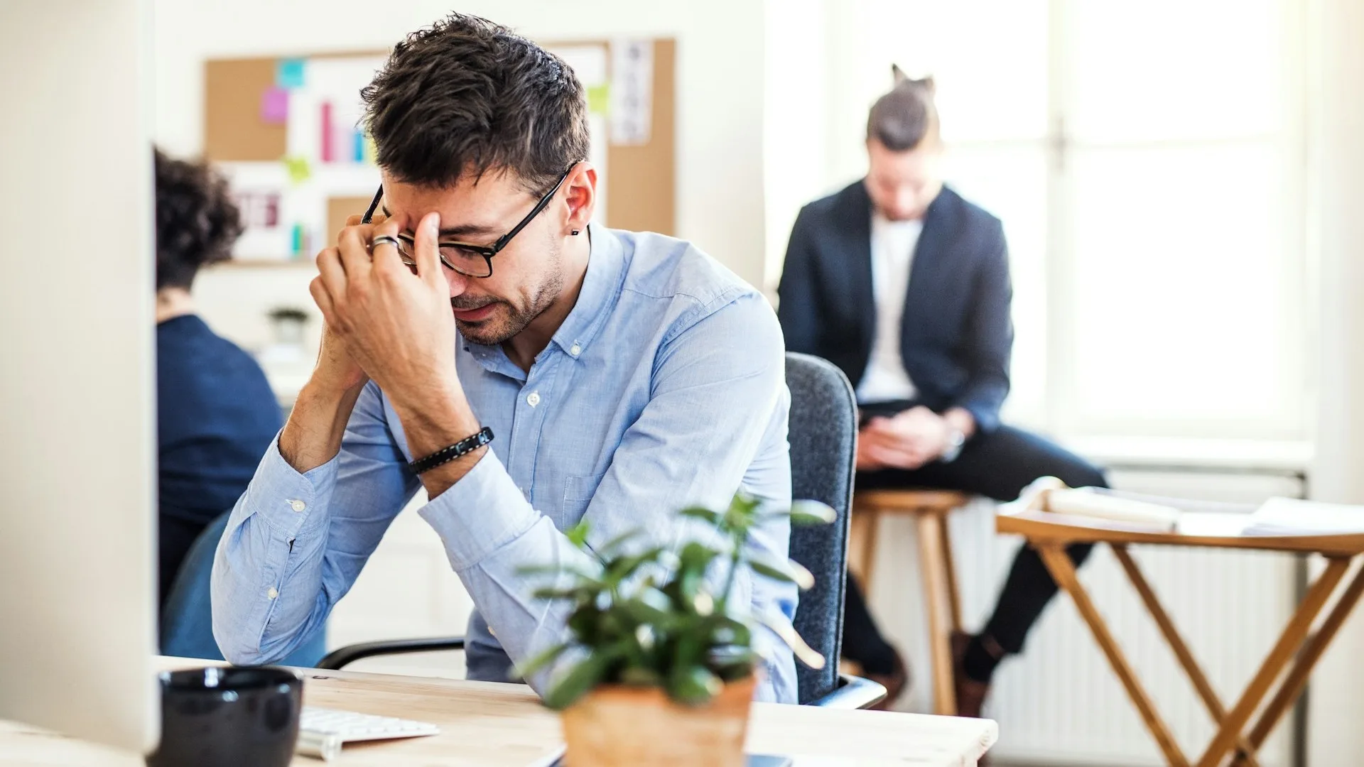 zwolnienie-dyscyplinarne-prawnik-wroclaw